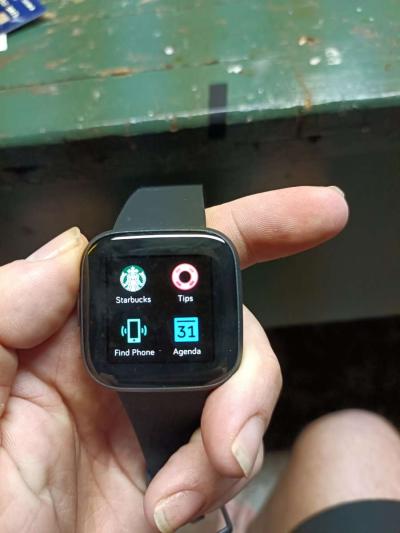 Fitbit Versa 2 - Thumbnail 3