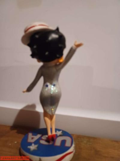 star spangled patriotic betty b  collectable figure Retired - Thumbnail 2