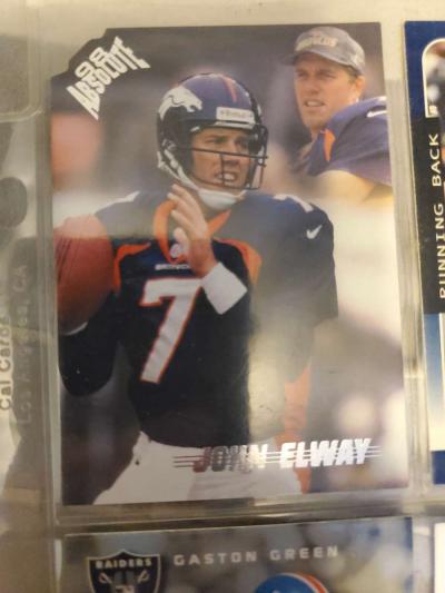 Assortment of trading cards - Thumbnail 4