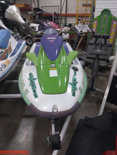 sea Doos - Thumbnail 2