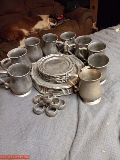 vintage pewter dishes - Thumbnail 2