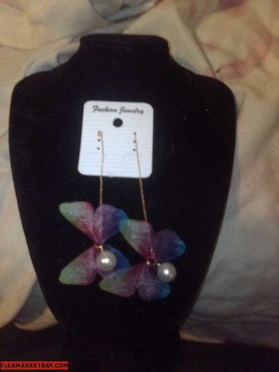 floating pearl butterfly earrings - Thumbnail 2