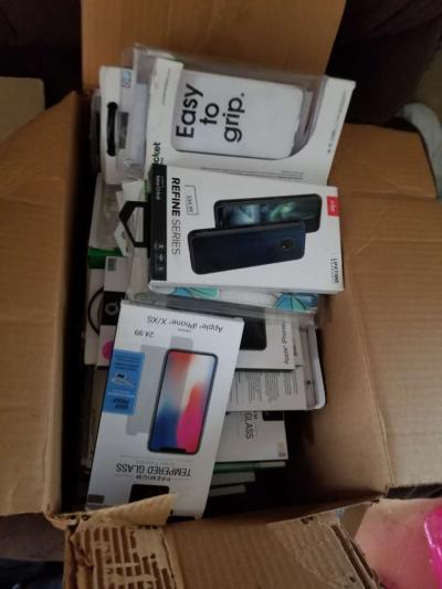 cell phone cases and screen protectors