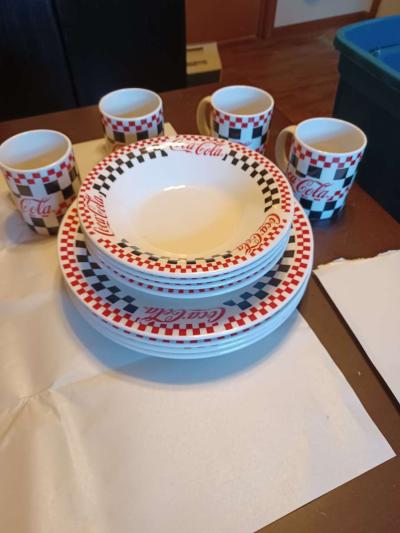 CocaCola - Thumbnail 3