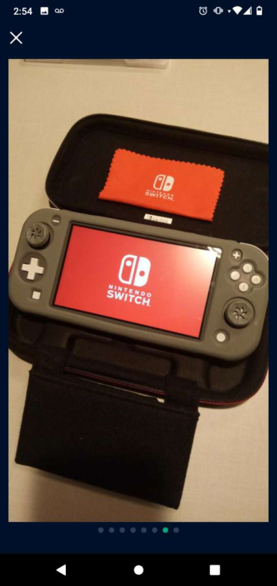 Nintendo Switch Lite w Hardcase And 128MB SD Card - Thumbnail 6