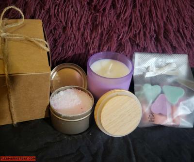 Valentines Day Gift Box - Thumbnail 2