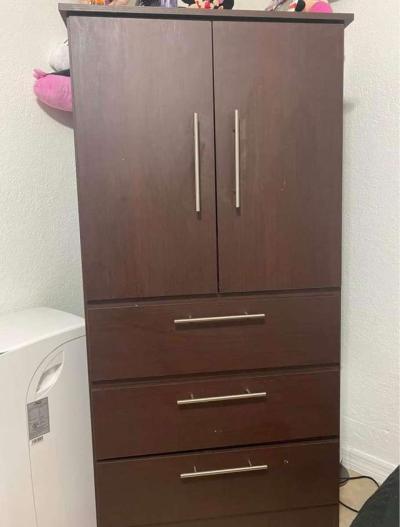 Vendo Armarios Ofrecemos financiamiento Preguntar Por Precio - Thumbnail 3