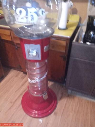 big gum ball machine - Thumbnail 2