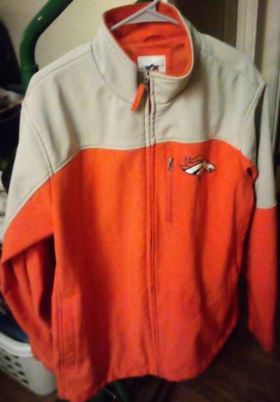 Mens XL Broncos Softshell Jacket Gently Used - Thumbnail 3