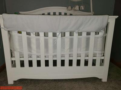 White Baby Crib - Thumbnail 2