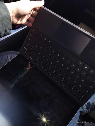 Surface Pro 7 - Thumbnail 4