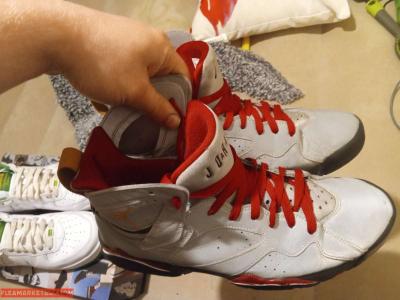 I want 90 bucks for these Jordans they are size 10 - Thumbnail 2