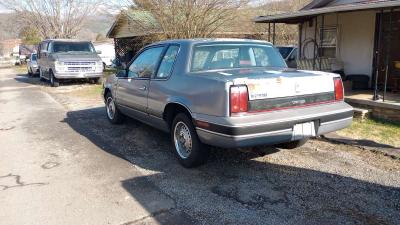 1990 Oldsmobile cutlass Calais S - Thumbnail 3