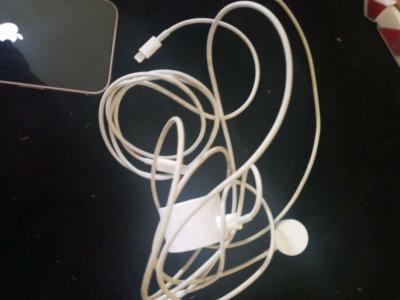 I watch and I phone 13 mini - Thumbnail 5