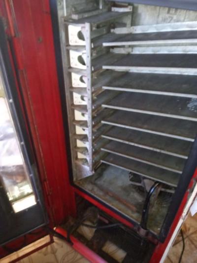 1960s coke vending machine - Thumbnail 3