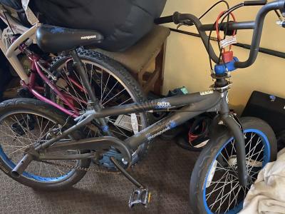 mongoose  20 in   bike