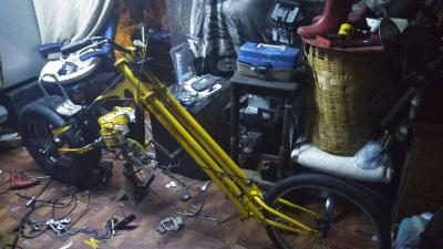 stingray custom motor bike - Thumbnail 3