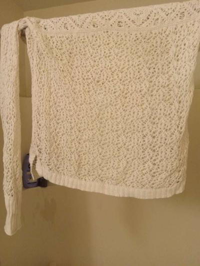 2 womens size medium shirts - Thumbnail 4