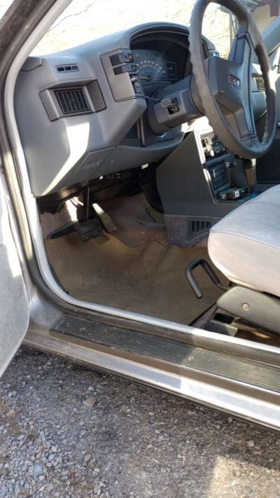 1990 Oldsmobile cutlass Calais S - Thumbnail 4