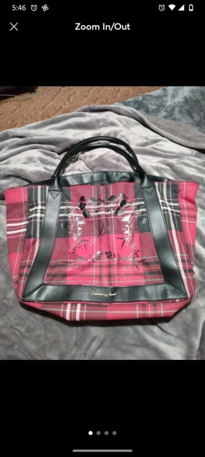 VICTORIAS SECRET PLAID TOTE PURSE LIKE NEW CONDITION