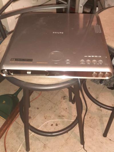 DVD Digital Video Surround System - Detroit, Michigan