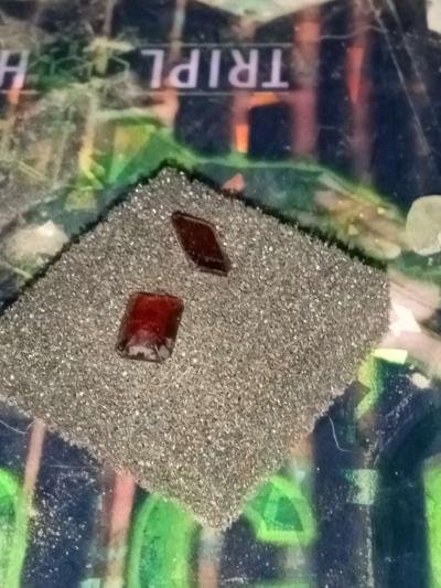 two rubys - Thumbnail 3