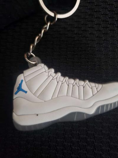 J clips - Thumbnail 3