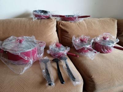 pots and pans set from QVC Rachel ray series - Thumbnail 4