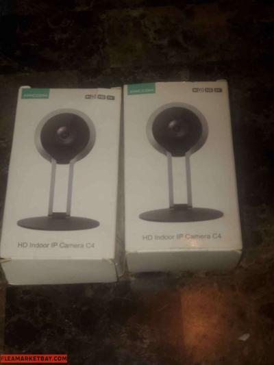 2 HD Indoor IP Cameras C4 - Thumbnail 2