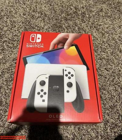 Nintendo Switch OLED - Thumbnail 2