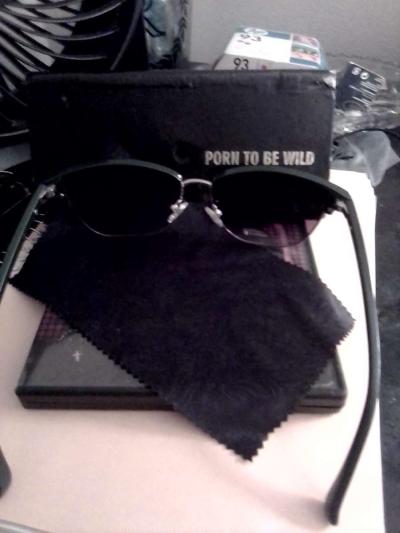 Chilli Beans Sunglasses - Thumbnail 2