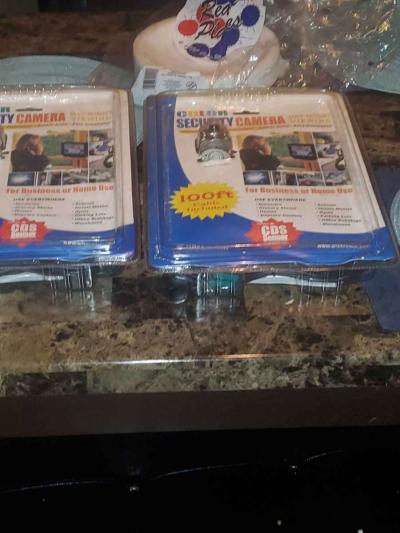 2 Color Security Cameras - Thumbnail 3