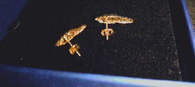 10k gold nugget earrings - Thumbnail 3