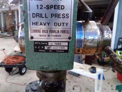 I Im Mac Cummins drill press 12 speed 1983 very good conditi - Thumbnail 5