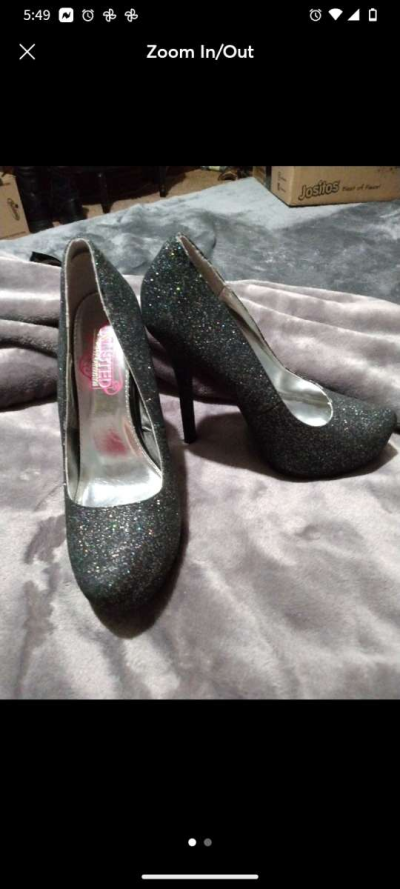 KENNETH COLE PRODUCTIONS UNLISTED HEELS LIKE NEW size 7 5