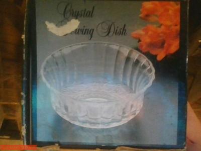 CRYSTAL SEWING DISH - Thumbnail 2