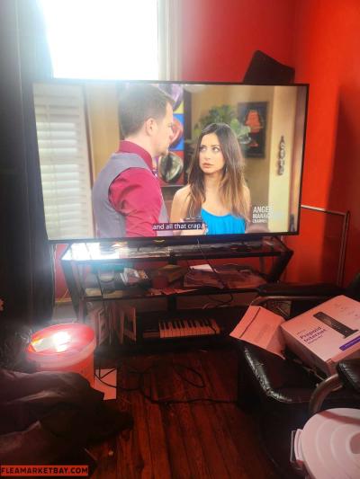 55 inch Vizio smart tv - Thumbnail 2