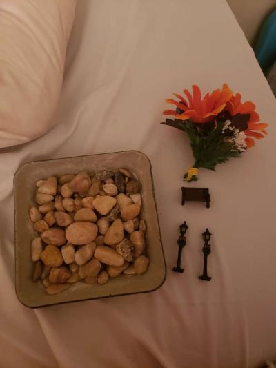 Lights and Candles - Thumbnail 5