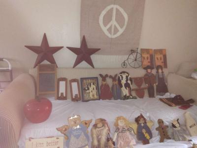 Huge Lot of country decor - Thumbnail 2
