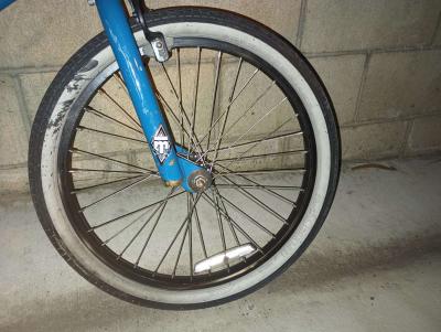 20 bmx mongoose bike - Thumbnail 4