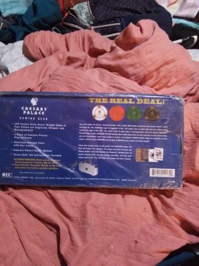 100 casino style poker set - Thumbnail 2