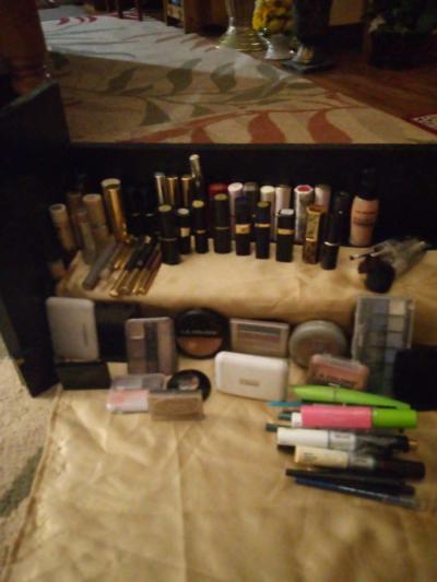 makeup lipstick blush mascara eyeshadow liner - Thumbnail 3