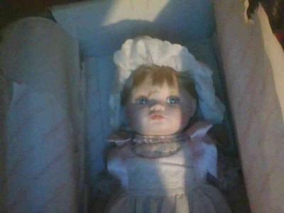 Baby Jessica from The Heritage Doll Collection - Thumbnail 2