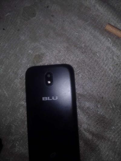 Blu smartphone - Thumbnail 2