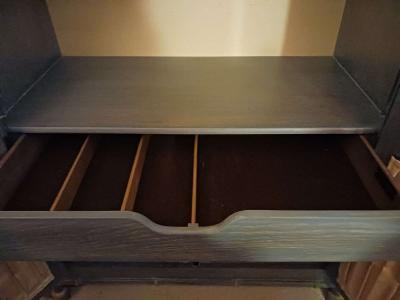 Tomlinson china cabinet - Thumbnail 5