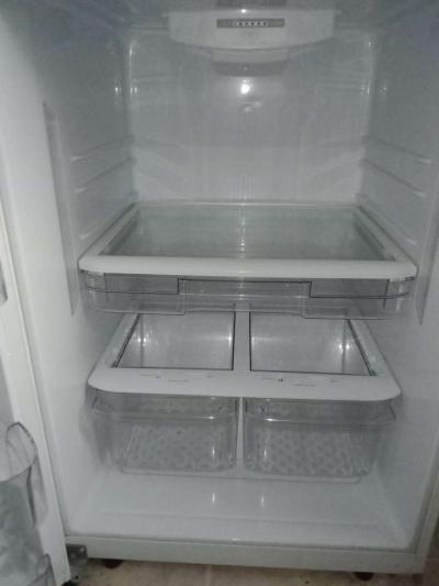 Refrigerator - Thumbnail 4