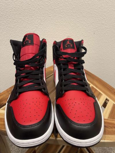 Air Jordan 1 Mid - Thumbnail 3