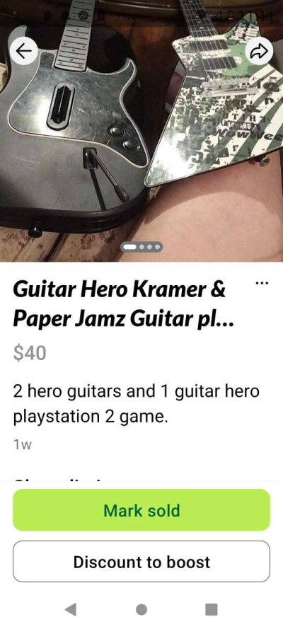 2 Guitar hero plus game for 40 2053940582 Harvey - Thumbnail 4