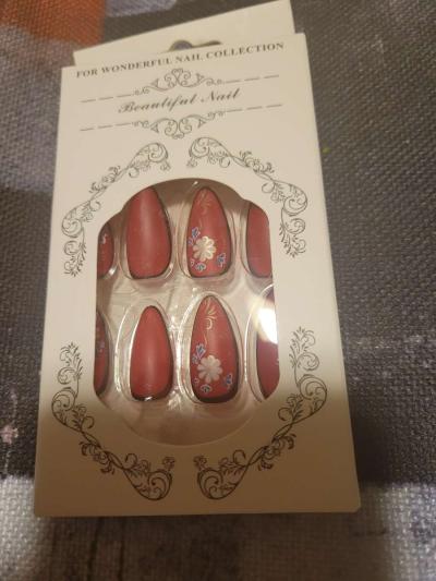Womens Fake Nails - Thumbnail 2