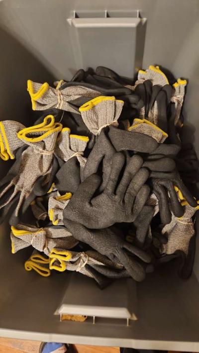 nitrile frosted cut proof gloves - Thumbnail 4